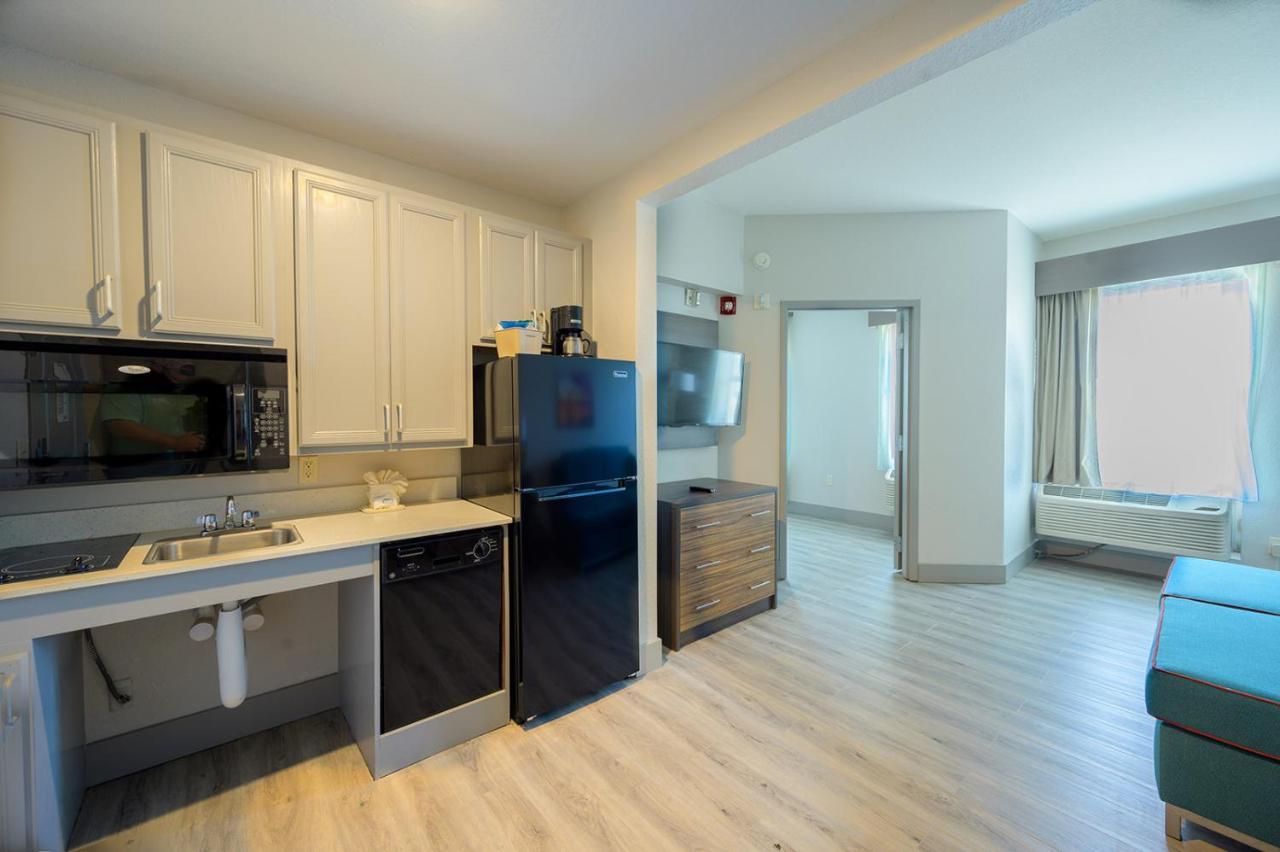 Upper Grand Lagoon Hawthorn Extended Stay By Wyndham Panama City Beach מראה חיצוני תמונה